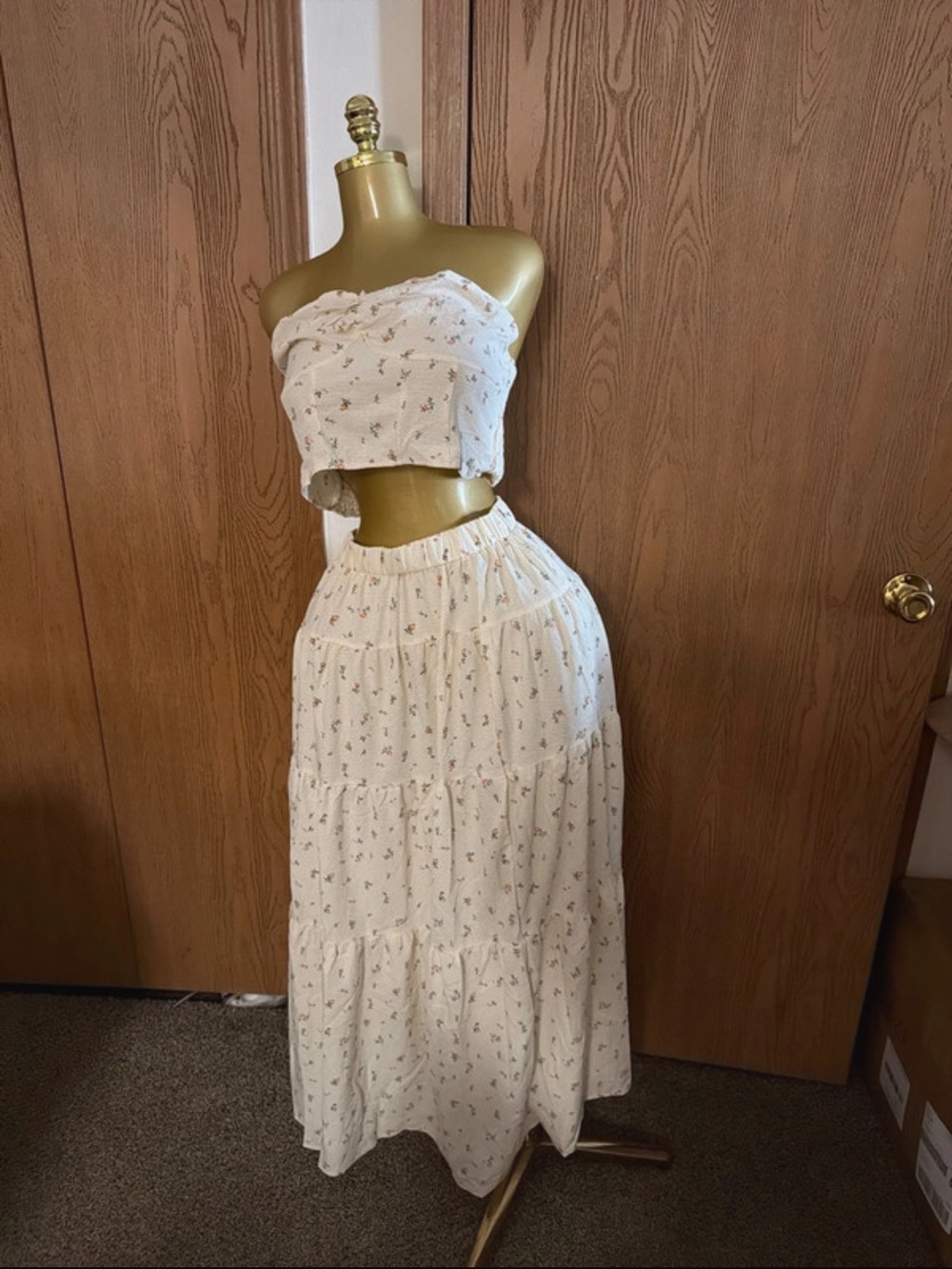 White Floral Tiered Maxi Skirt - Lightweight Summer Skirt